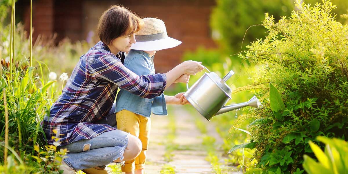 Donice imitujące beton oraz donice eko o zapachu kawy